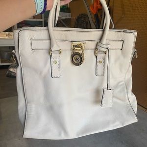 Michael kors shoulder bag